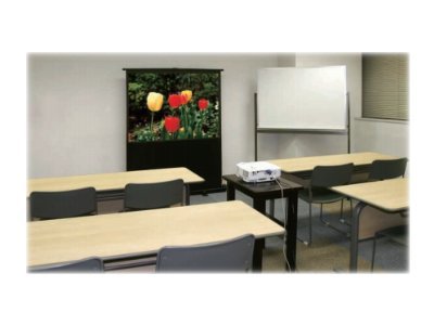 NEC VT590 - LCD projector - portable - 2000 lumens - XGA (1024 x 768) - 4:3